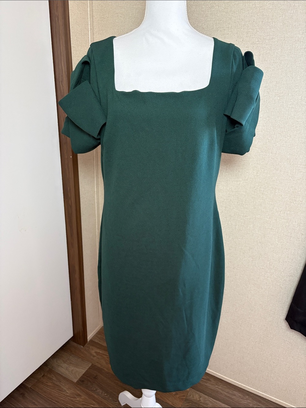 Belle Badgley Mischka Womens Sheath Dress Sz 14 Origami Sleeve Wedding Cocktail